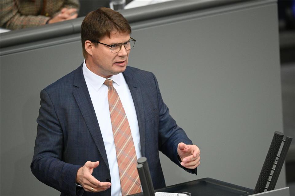 AfD-Politiker Steffen Kotré sieht die Russland-Reise im Sinne deutscher Interessen. (Archivbild)Niklas Graeber/dpa