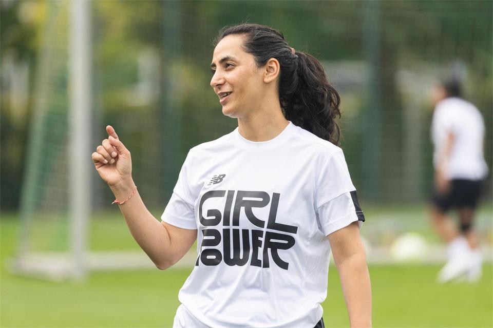 Afghanistans Fußball-Pionierin und Menschenrechtsaktivistin: Khalida Popal. Irving Villegas/dpa