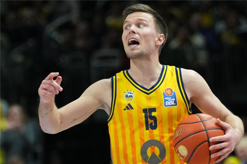 Alba-Spielmacher Martin Hermannsson sieht sein Team nach dem Sieg über den MBC auf einem sehr guten Weg. (Archivbild)Soeren Stache/dpa