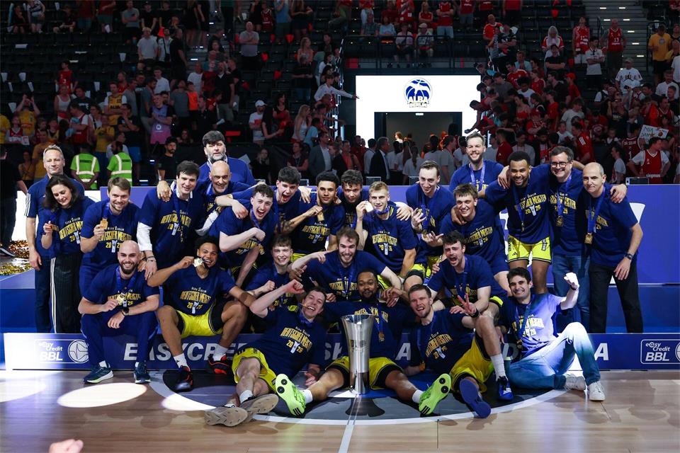 Alba gewann völlig überraschend Finalspiel fünf in München. (Archivbild)Matthias Stickel/dpa