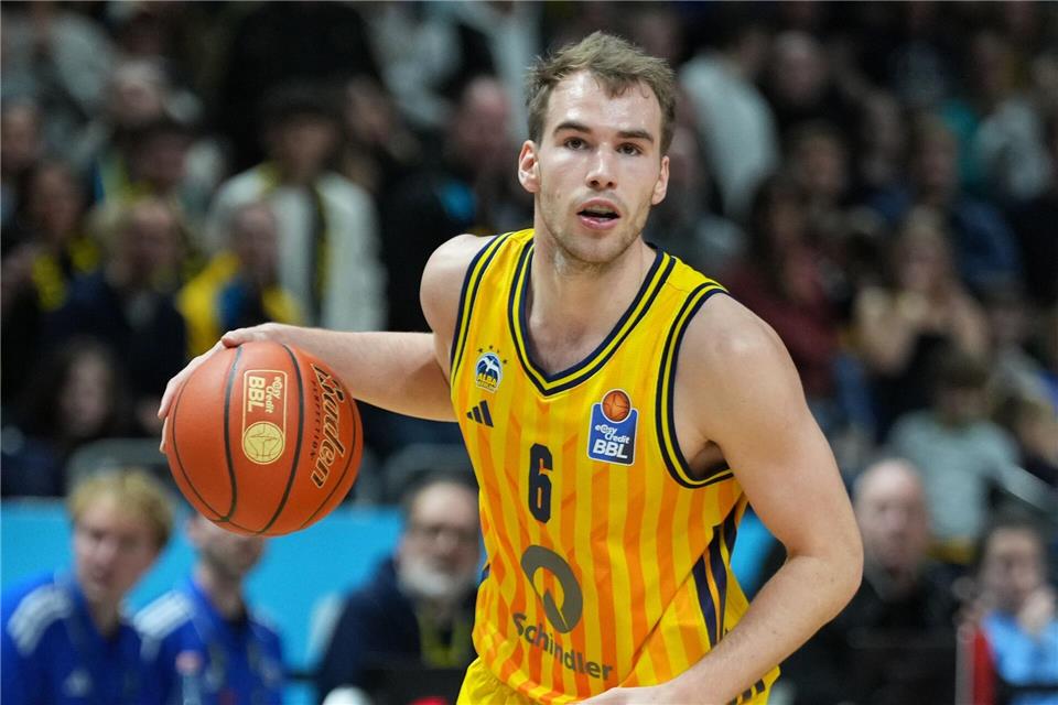 Albas Nationalspieler Malte Delow ist stolz auf sein Team. (Archivbild)Soeren Stache/dpa