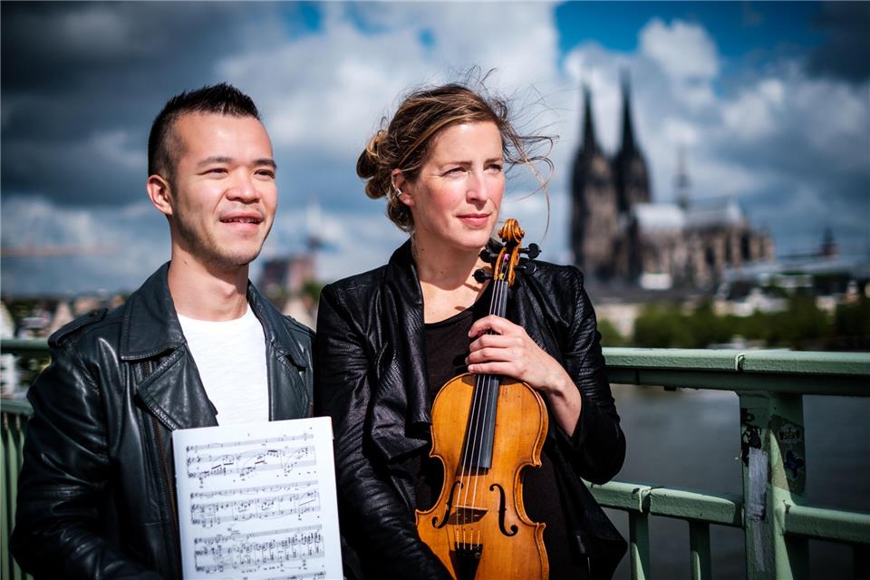 Albert Lau und Philippa Mo spielen in Burlo.