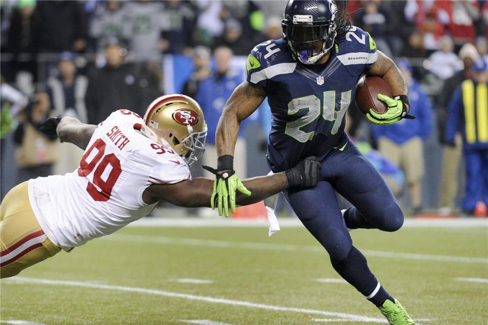 Aldon Smith (links) war ein guter Verteidiger für die San Francisco 49ers. (Archivfoto)picture alliance / dpa