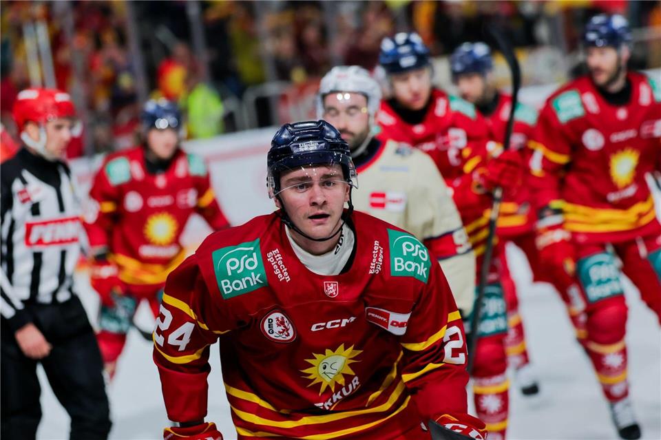 Alexander Blank wechselt zu der Augsburger Panthern.Rolf Vennenbernd/dpa