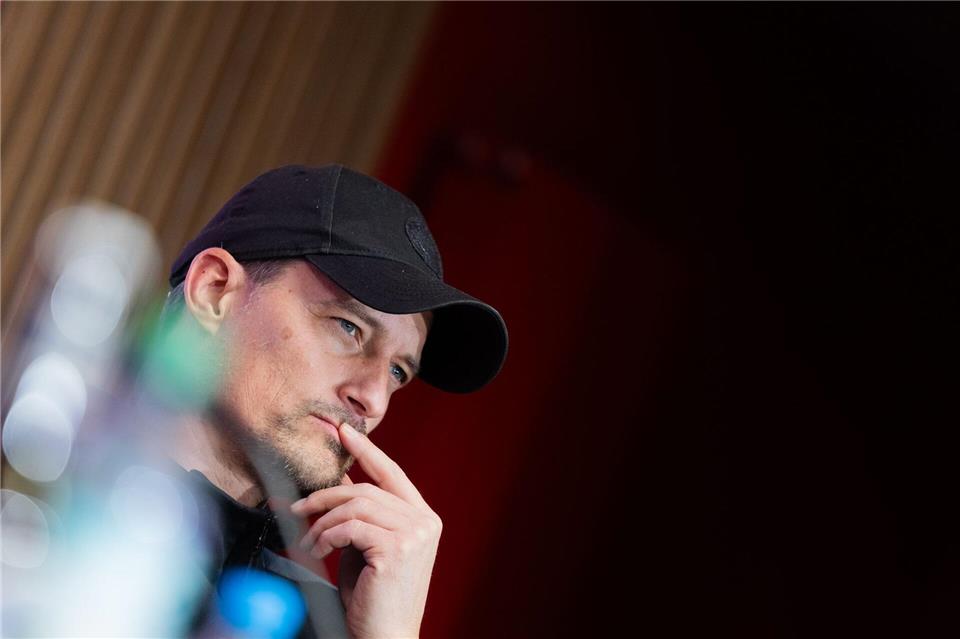 Alexander Blessin äußerte auf der Pressekonferenz nach dem Spiel in Köln deutliche Kritik. Rolf Vennenbernd/dpa
