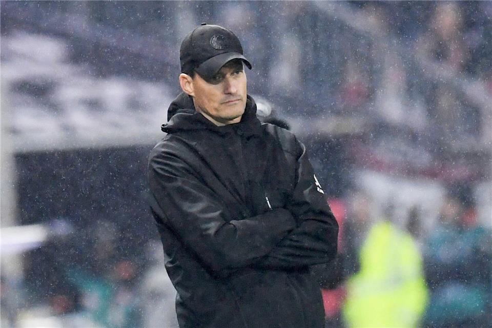 Alexander Blessin kassierte mit dem FC St. Pauli die sechste Bundesliga-Niederlage nacheinander.Daniel Bockwoldt/dpa