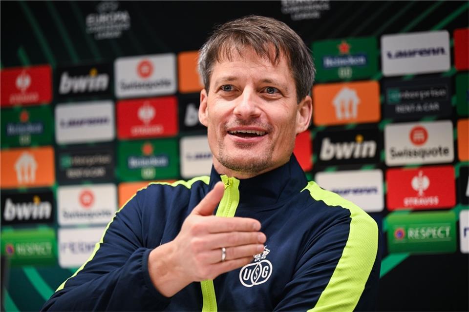 Alexander Blessin wird Berichten zufolge neuer Trainer des FC St. Pauli.