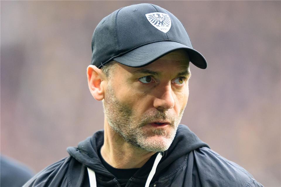 Alexander Ende ist nicht mehr Trainer von Preußen Münster.Robert Michael/dpa