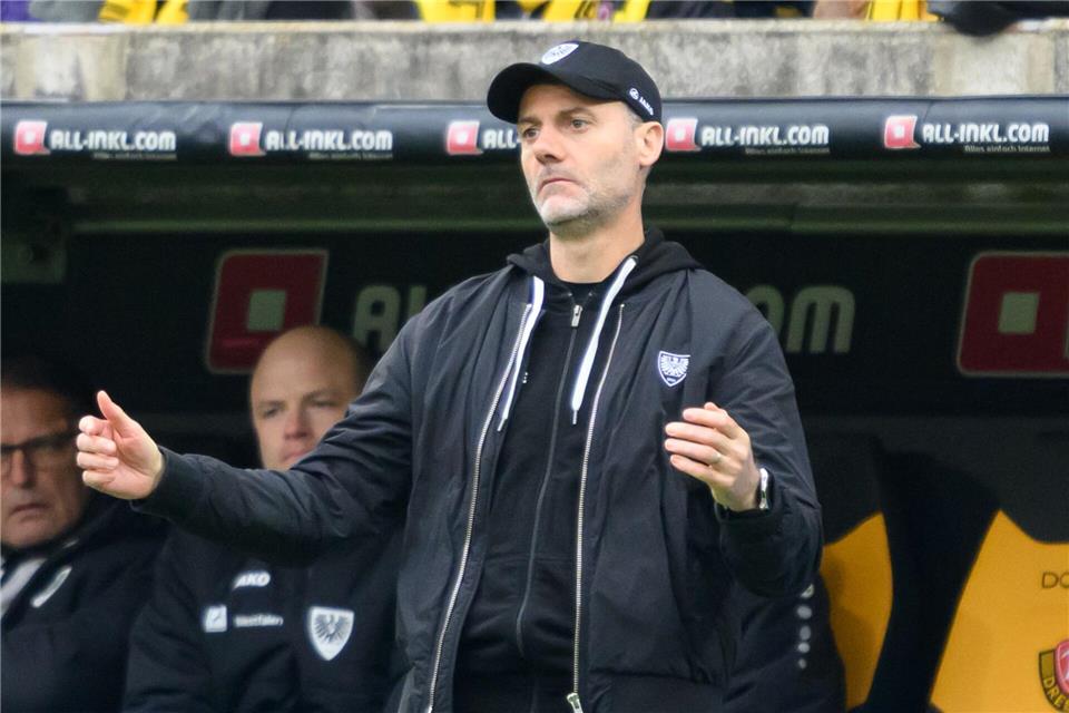 Alexander Ende ist nicht mehr Trainer von Preußen Münster.Robert Michael/dpa