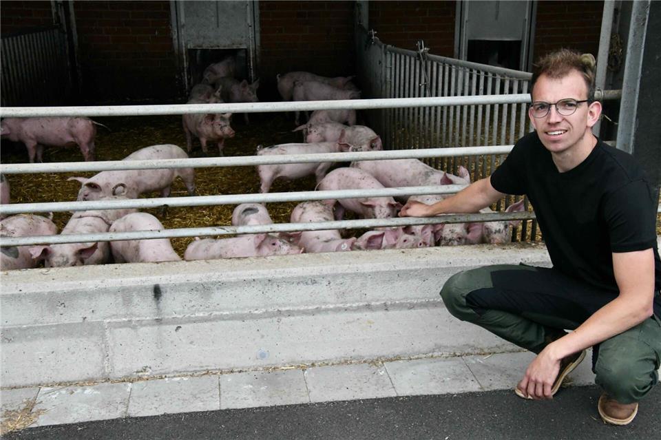 Alexander Nienhaus hat die Schweinezucht auf dem Hof in Raesfeld umgestellt.