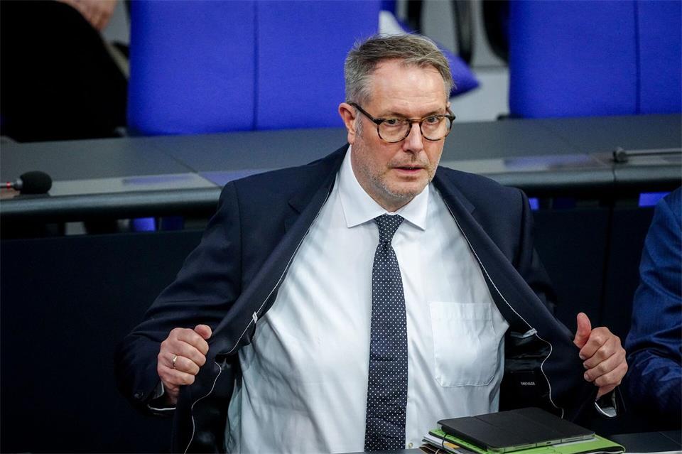 Alexander Schweitzer (SPD) ist der neue Bundesminister für Arbeit und Soziales. (Archivbild)Kay Nietfeld/dpa