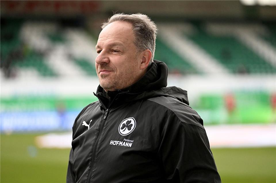 Alexander Zorniger ist nicht mehr Trainer in Odense. (Archivbild)Jens Niering/dpa