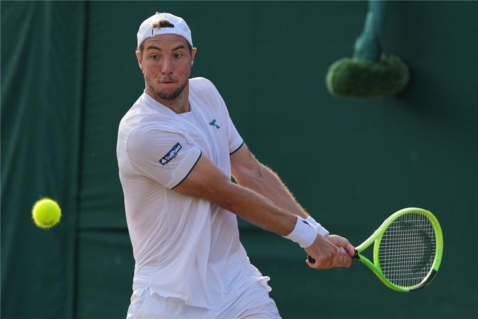 Alexander Zverev beschrieb Jan-Lennard Struff als „Teddybären“.Maja Smiejkowska/AP/dpa