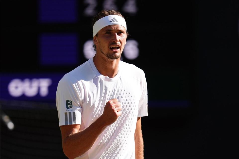 Alexander Zverev erfüllte seine nächste Pflichtaufgabe.John Walton/PA Wire/dpa