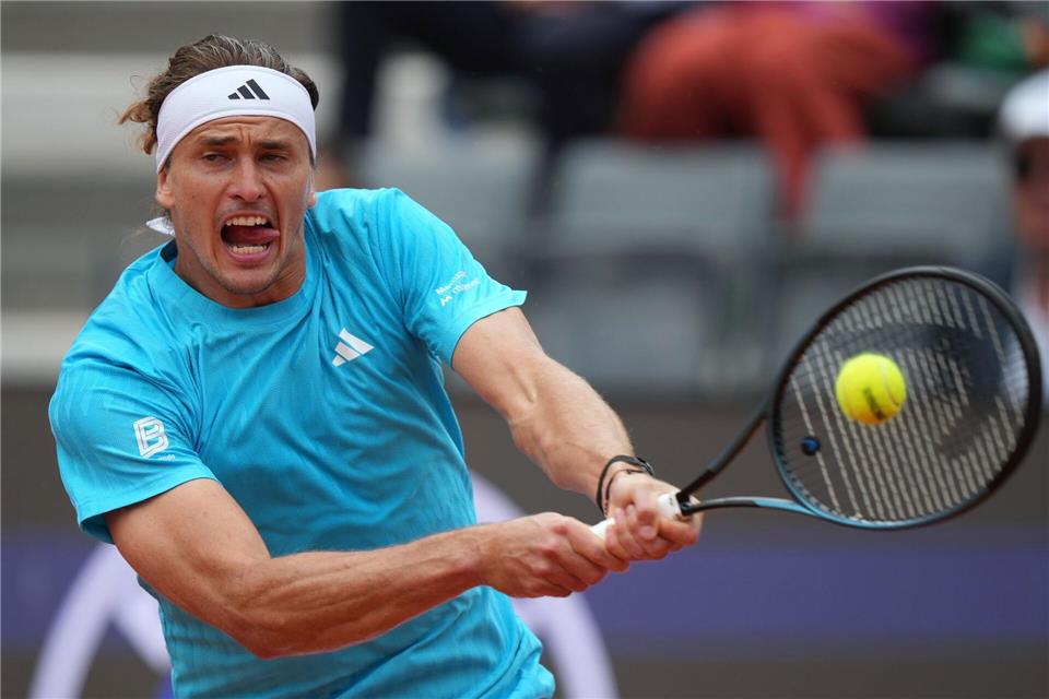 Alexander Zverev hat die dritte Runde des Turniers in Rom erreicht.Andrew Medichini/AP/dpa