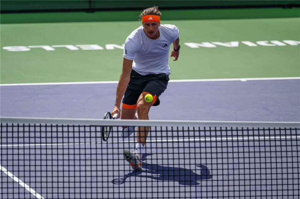Alexander Zverev hat in Indian Wells die dritte Runde erreicht.Maximilian Haupt/dpa