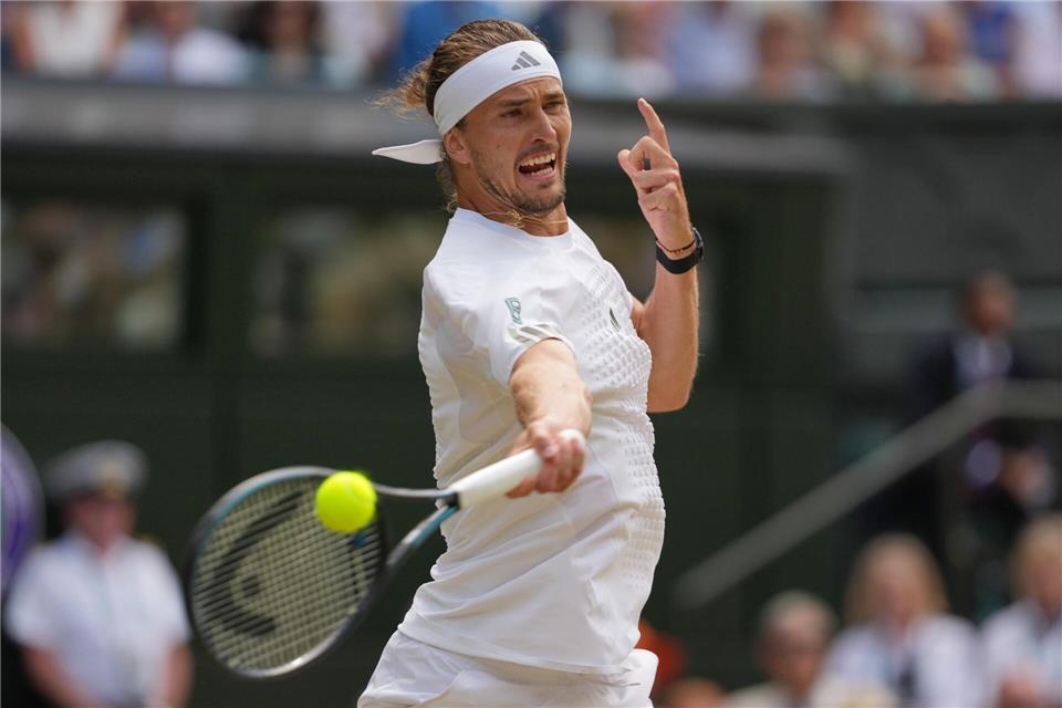 Alexander Zverev hat mehr Selbstbewusstsein und sein Spiel verbessert.Kirsty Wigglesworth/AP/dpa