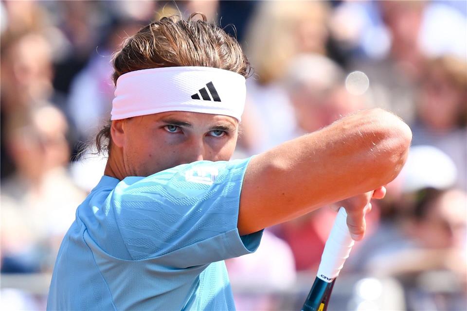 Alexander Zverev ist gegen Flavio Cobolli im Halbfinale von München ausgeschieden.Sven Hoppe/dpa