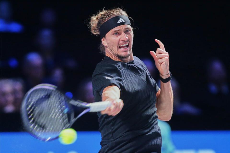 „Ein Weg zurück“: Zverev überzeugt im Finale von Wien Alexander Zverev spielt in Wien so gut wie seit Monaten nicht mehr. Heinz-Peter Bader/AP/dpa