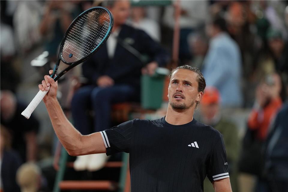 Alexander Zverev will auch im Halbfinale der French Open jubeln.Thibault Camus/AP/dpa