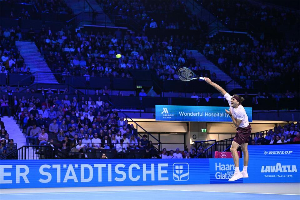 Alexander Zverev wird die neue Nummer eins der Tennis-Welt.Helmut Fohringer/APA/dpa