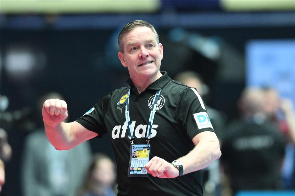 Alfred Gislasons Vertrag als Bundestrainer läuft nach der Heim-WM 2027 aus. (Archivbild)Sina Schuldt/dpa