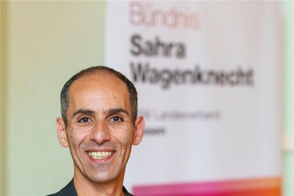 Ali Al-Dailami führt als Co-Vorsitzender den neu gegründeten hessischen Landesverband des „Bündnis Sahra Wagenknecht“.Andreas Arnold/dpa