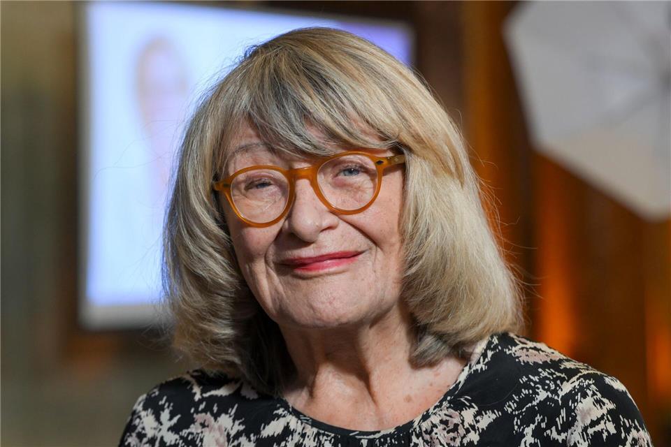 Alice Schwarzer hält die „Stadtbild“-Äußerung von Friedrich Merz nicht für rassistisch. (Archivbild)Jens Kalaene/dpa