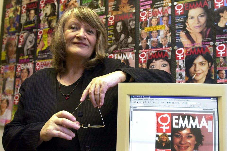 Alice Schwarzer hat in der Geschichte ihres feministischen Magazins „Emma“ - hier beim 25-jährigen Jubiläum - viele Kampagnen angestoßen. (Archivbild)picture alliance / dpa