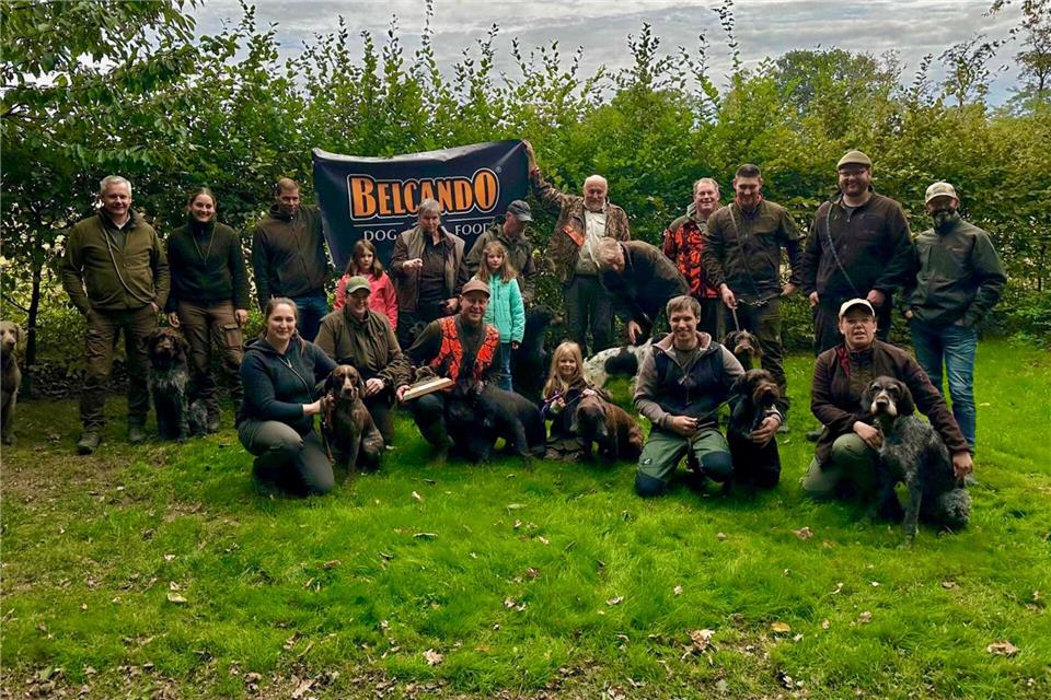 Alle Aufgaben waren praxisnah gestaltet und boten sowohl Hund als auch Hundeführer eine spannende Herausforderung.
