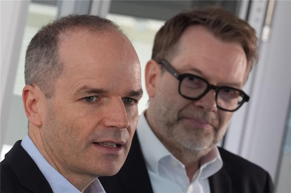 Allein in die Netze wollen sie mehr als 680 Millionen Euro stecken. Marcus Brandt/dpa