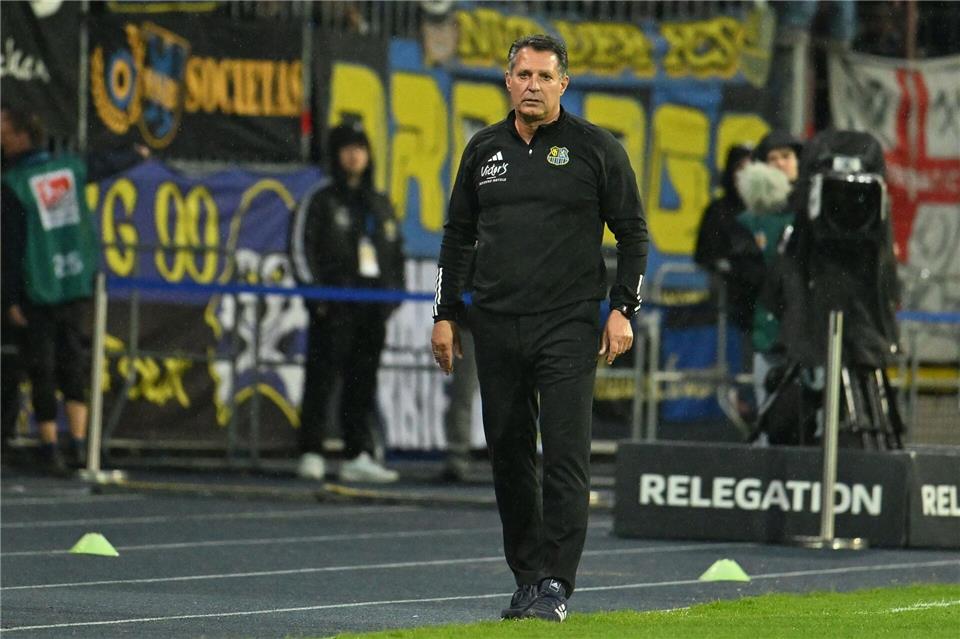 Alois Schwartz war erst im April nach Saarbrücken gekommen. (Archivfoto)Swen Pförtner/dpa