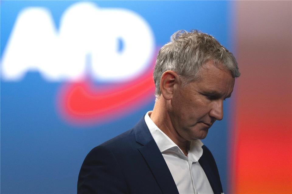Als Co-Vorsitzender des Gastgeber-Landesverbandes Thüringen spricht Björn Höcke in Erfurt ein Grußwort.Sebastian Kahnert/dpa