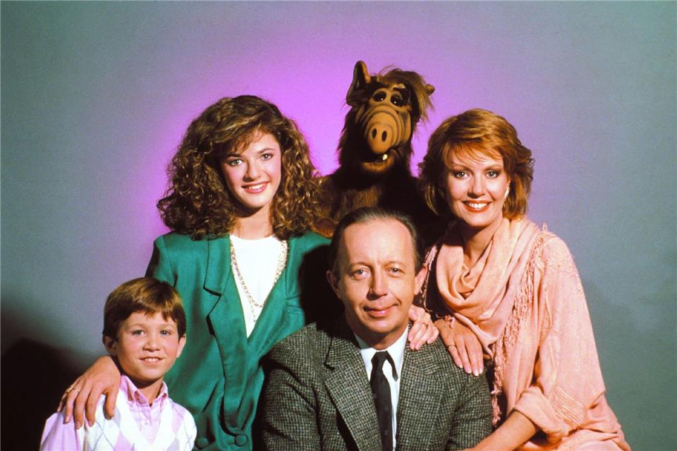 Als Kate Tanner (ganz rechts) in der US-Sitcom Alf wurde Anne Schedeen berühmt. (Archivbild)United Archives/KPA/dpa