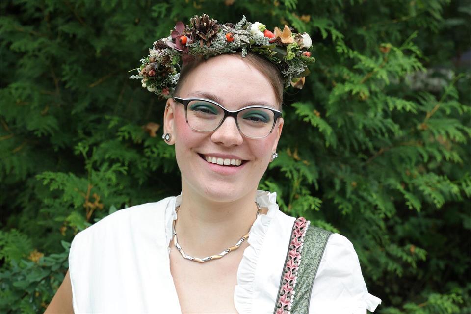 Als Skarlett I. wird Skarlett Reiher nun die Jägerschaft bei Veranstaltungen repräsentieren. Bodo Schackow/dpa
