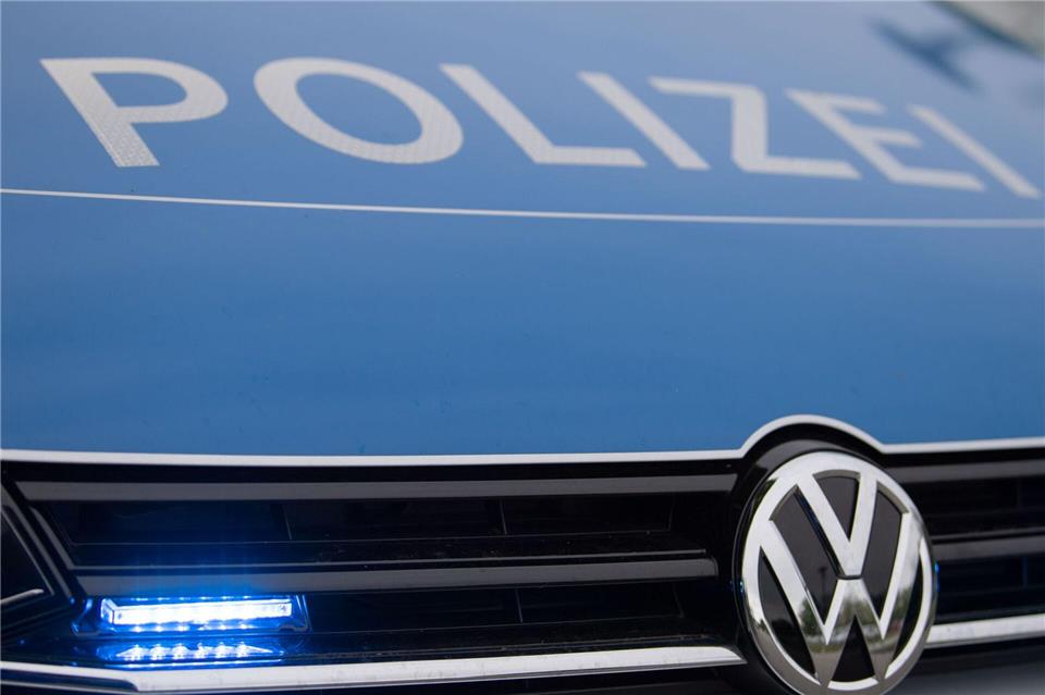 Als die Polizei ankommt, ist der Mann schon weg. (Symbolbild)Lino Mirgeler/dpa