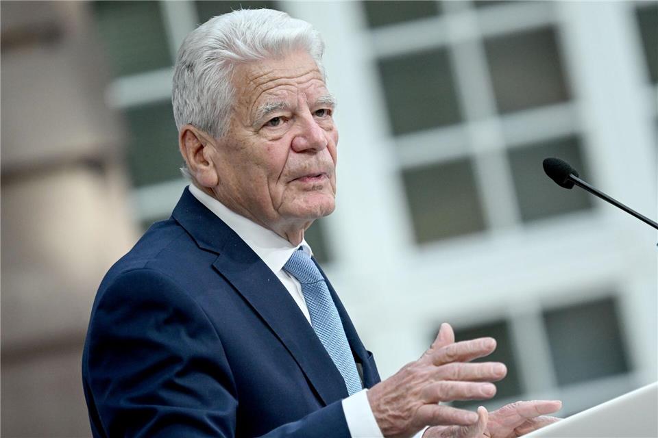 Alt-Bundespräsident Joachim Gauck fordert mehr Entschlossenheit beim Schutz der Menschenwürde. (Archivfoto)Britta Pedersen/dpa