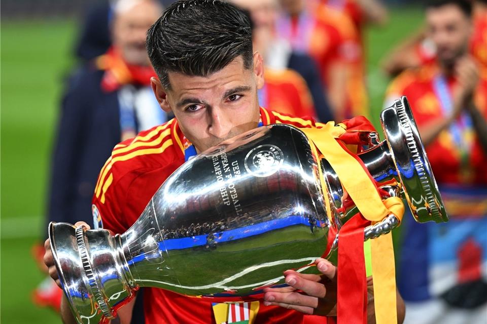 Europameister-Kapitän Morata wechselt von Atlético zu Milan Alvaro Morata soll Milan zu Titeln und Pokalen schießen.