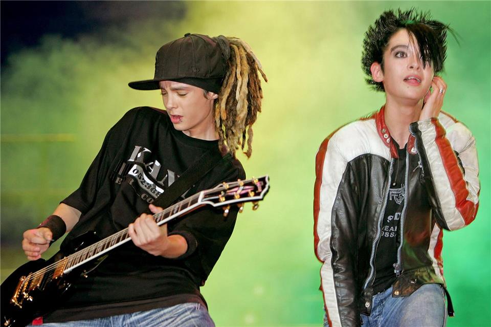 Am 15. August 2005 veröffentlichte die Magdeburger Rockband Tokio Hotel mit den Kaulitz-Zwillingen in der Frontreihe ihre erste Single „Durch den Monsun“.Andreas Lander/dpa-Zentralbild/dpa