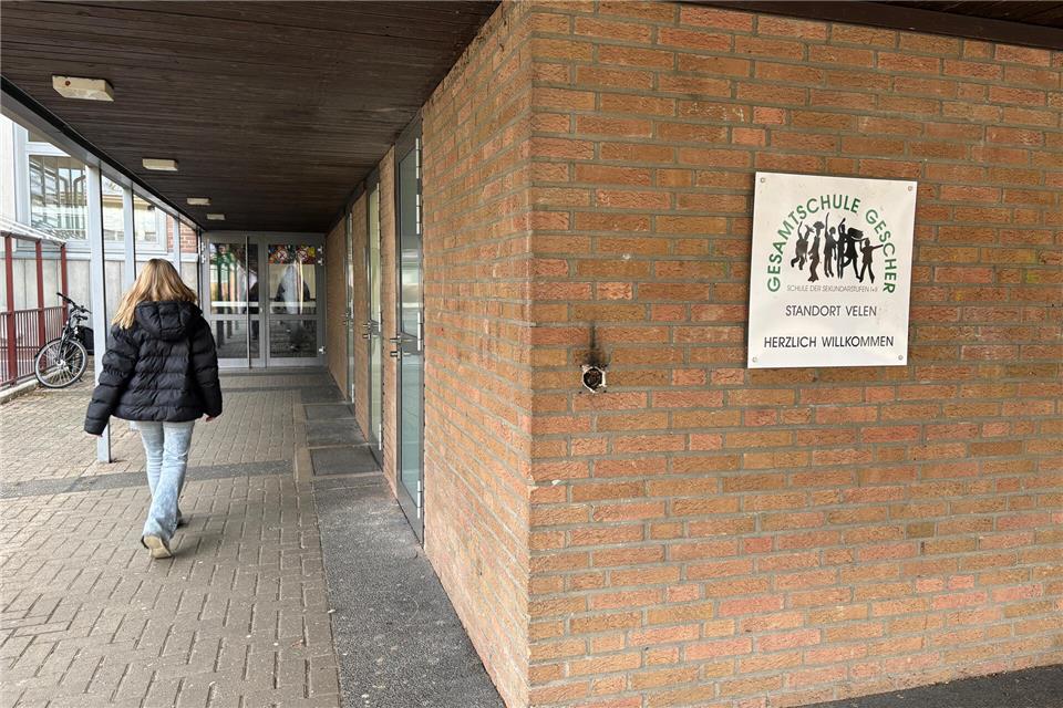 Am 27. März wird die Gesamtschule feierlich ihr neues Logo als Margot-Friedländer-Gesamtschule enthüllen.