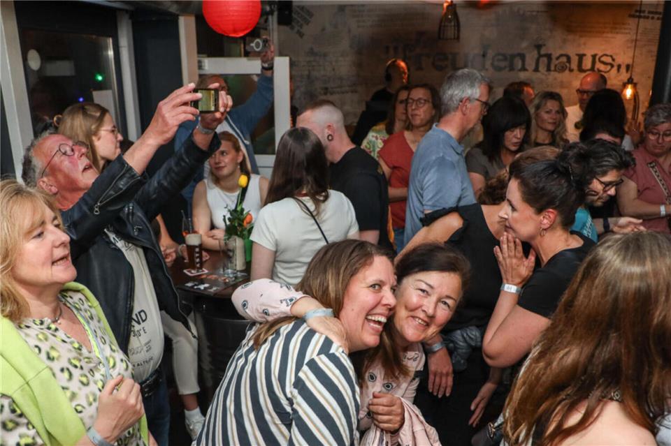 Am 30. April steigt die Jubiläumsausgabe der Bocholter Kneipennacht mit zahlreichen Bands und unterschiedlichen Musikrichtungen in der Innenstadt.