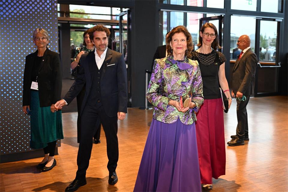 Am Abend begeisterte die schwedische Monarchin in Konstanz. Felix Kästle/dpa