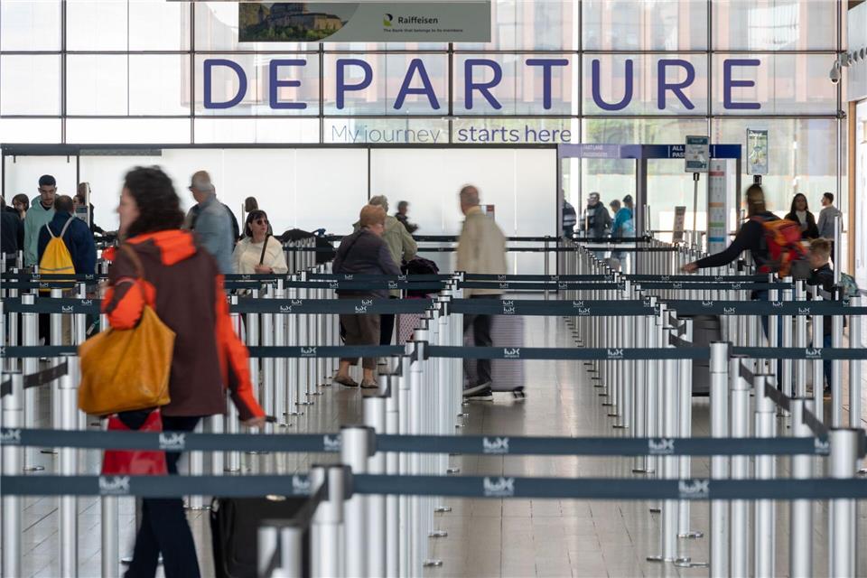 Am Airport Luxemburg steigen die Passagierzahlen seit Jahren (Archivbild)Harald Tittel/dpa