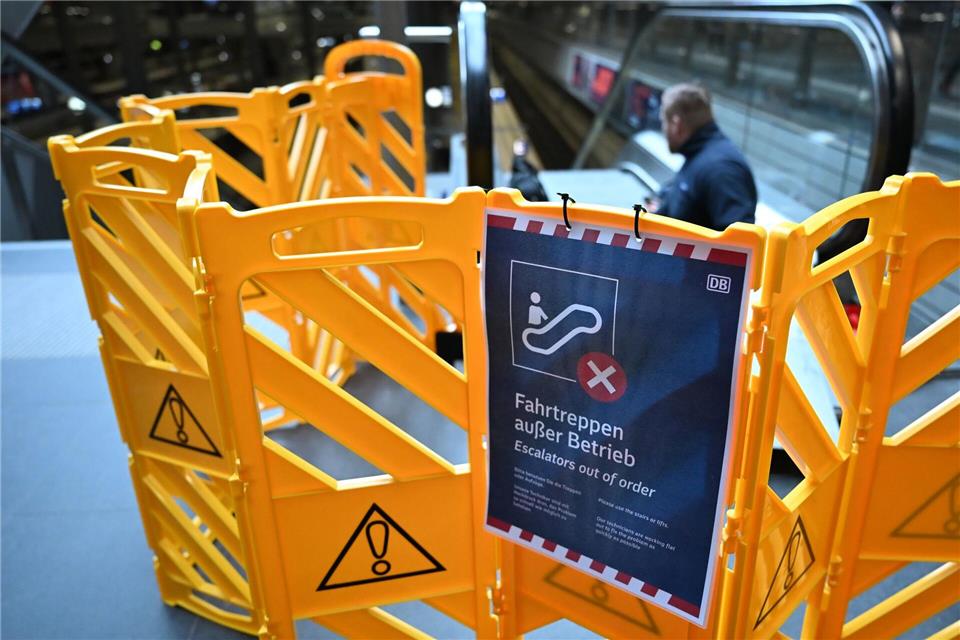Am Berliner Hauptbahnhof steht derzeit ein Großteil der Rolltreppen still.Markus Lenhardt/dpa