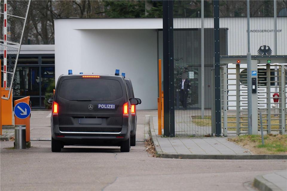 Am Bundesgerichtshof wird dem Verdächtigen der Haftbefehl eröffnet.Rene Priebe/PR-Video/dpa