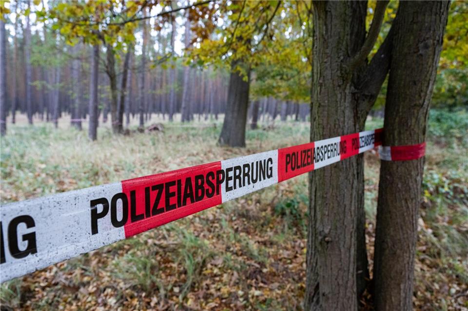 Am Donnerstag soll die Bombe durch den Kampfmitteilbeseitigungsdienst des Landes Brandenburg entschärft werden. (Archivbild)Christophe Gateau/dpa