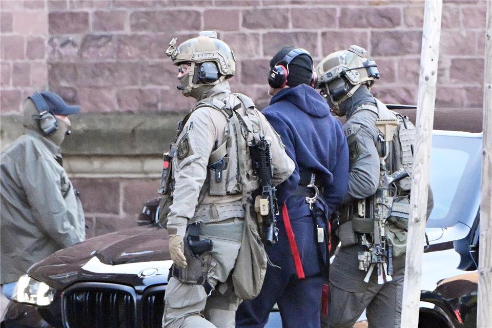 Am Donnerstag wurde der Beschuldigte aus Italien überstellt. Uli Deck/dpa