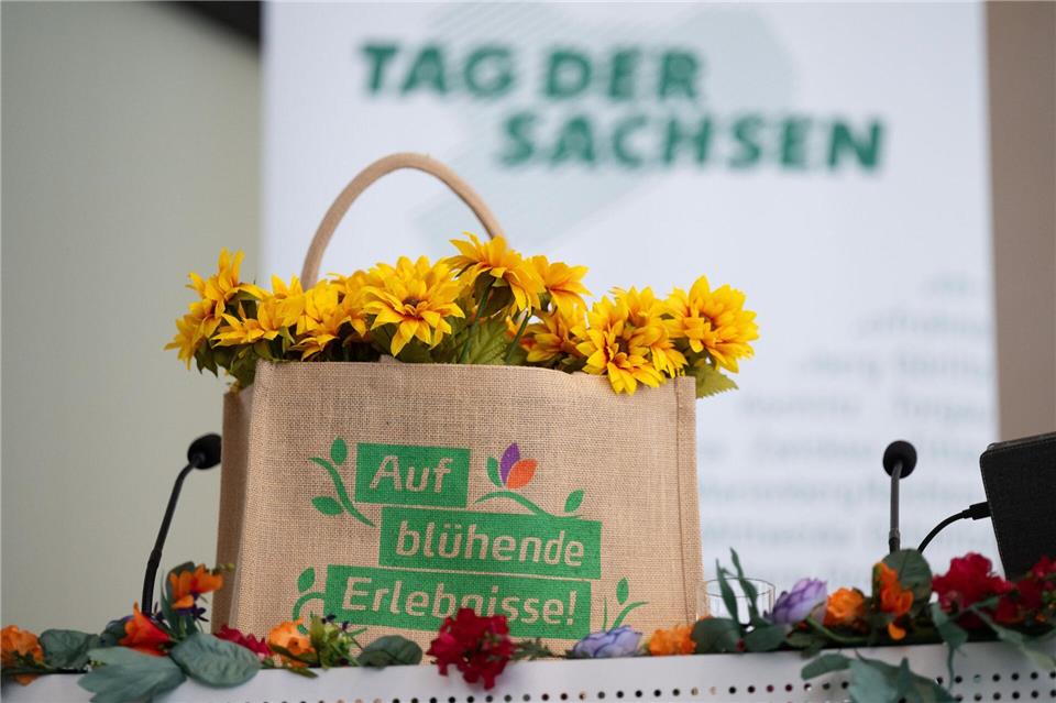 Am Freitag startet das Volksfest offiziell mit einem Auftritt von Sachsens Ministerpräsident Kretschmer (CDU). (Archivbild)Sebastian Kahnert/dpa