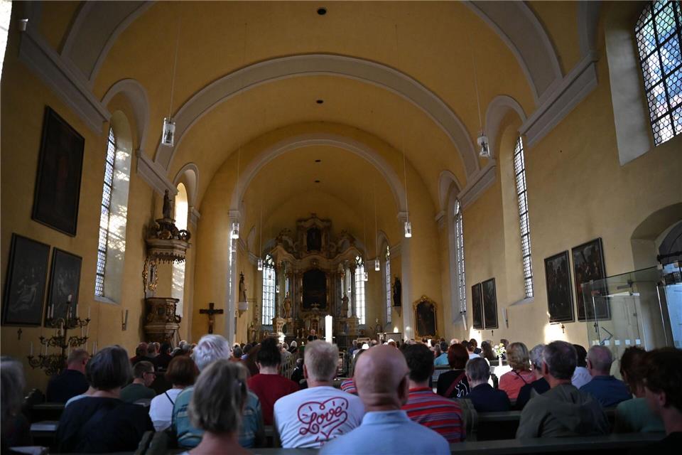 Am Freitagabend gab es ein Friedensgebet.Katharina Kausche/dpa
