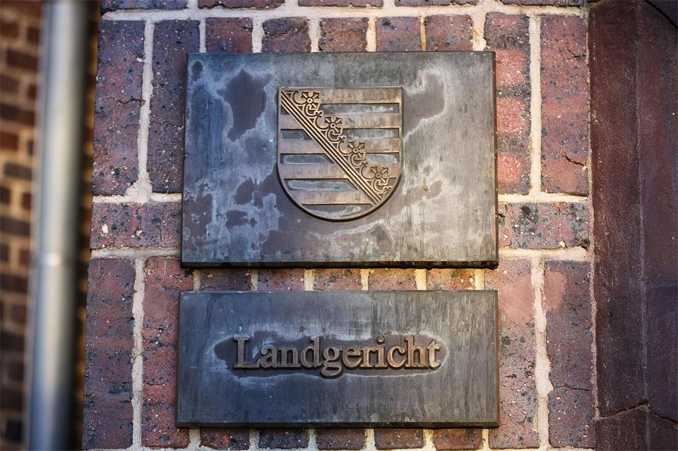 Am Landgericht Chemnitz steht seit Montag ein Quartett aus dem Rotlichtmilieu vor Gericht. (Symbolbild)Jan Woitas/dpa